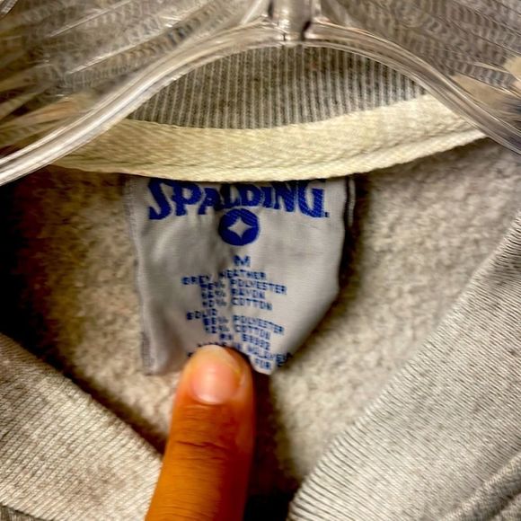 Vintage 80s spalding zipup  warmup. Great condition!  instyle right now. - Picture 3 of 4